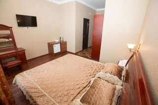 Гостиница Капитал Махачкала Стандартный двухместный номер с 1 кроватью или 2 отдельными кроватями-3